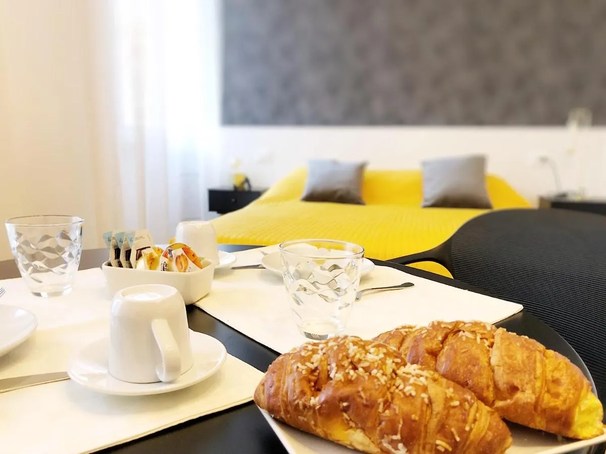 Abatjour Verona Bed and Breakfast Nocleg ze śniadaniem